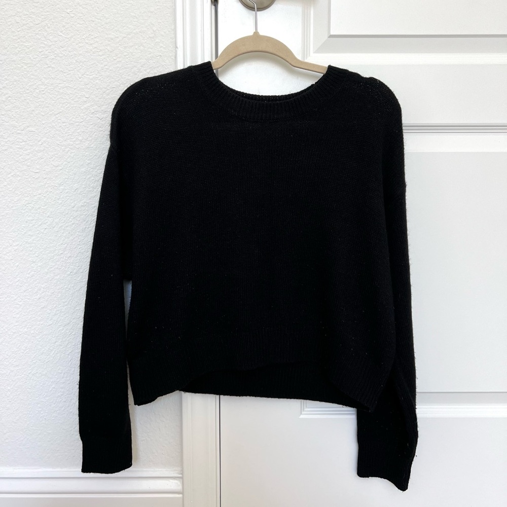 H&M Fine-Knit Sweater